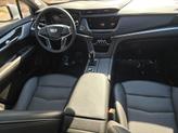 Thumbnail of 2025 Argent Silver Metallic Cadillac XT5