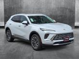 Thumbnail of 2025 Iridescent White Tricoat Buick Envision