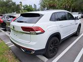 Thumbnail of 2021 Pure White Volkswagen Atlas Cross Sport