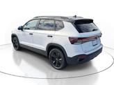 Thumbnail of 2025 Pure White w/Deep Black Roof Volkswagen Taos