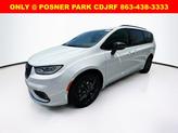 Photo of 2026 PW7 Chrysler Pacifica