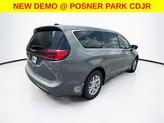 Thumbnail of 2025 Ceramic Gray Clearcoat Chrysler Pacifica