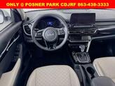 Thumbnail of 2022 Snow White Pearl Kia Seltos