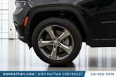 Thumbnail of 2021 Diamond Black Crystal Pearlcoat Jeep Grand Cherokee L