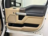Thumbnail of 2018 White Platinum Tri-Coat Metallic Ford F-350