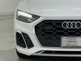 Thumbnail of 2022 White Audi Q5