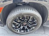 Thumbnail of 2022 Onyx Black GMC Yukon