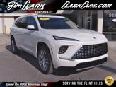 Photo of 2025 White Frost Tricoat Buick Enclave