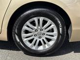 Thumbnail of 2014 Champagne Toyota Sienna
