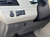 Thumbnail of 2014 Champagne Toyota Sienna