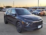 Thumbnail of 2025 Mosaic Black Metallic Chevrolet Trailblazer