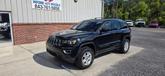 Photo of 2017 Diamond Black Crystal Pearlcoat Jeep Grand Cherokee