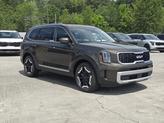 Photo of 2025 Moss Kia Telluride