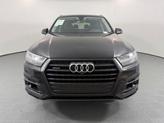 Thumbnail of 2019 Orca Black Metallic Audi Q7