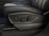 Thumbnail of 2019 Orca Black Metallic Audi Q7