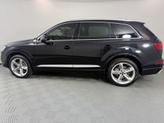 Thumbnail of 2019 Orca Black Metallic Audi Q7