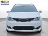 Thumbnail of 2020 Bright White Clearcoat Chrysler Pacifica