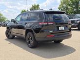 Thumbnail of 2025 Diamond Black Crystal Pearlcoat Jeep Grand Cherokee L