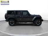 Thumbnail of 2025 Granite Crystal Metallic Clearcoat Jeep Wrangler