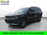 Photo of 2025 Diamond Black Crystal Pearlcoat Jeep Grand Cherokee L