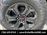 Thumbnail of 2025 Onyx Black GMC Canyon