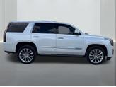 Thumbnail of 2020 Crystal White Tricoat Cadillac Escalade