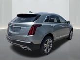 Thumbnail of 2025 Argent Silver Metallic Cadillac XT5