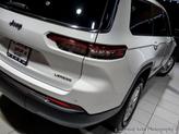 Thumbnail of 2022 Bright White Clearcoat Jeep Grand Cherokee L
