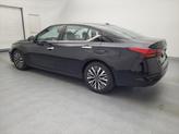 Thumbnail of 2023 Super Black Nissan Altima