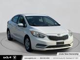 Photo of 2016 Clear White Kia Forte