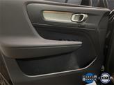 Thumbnail of 2025 Onyx Black Metallic Volvo XC40