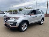 Photo of 2017 Ingot Silver Ford Explorer