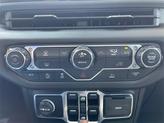 Thumbnail of 2025 Bright White Clearcoat Jeep Gladiator