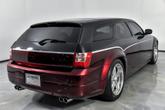 Thumbnail of 2005 Brilliant Black Crystal Pearlcoat Dodge Magnum