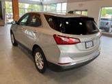 Thumbnail of 2020 Silver Ice Metallic Chevrolet Equinox