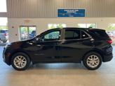 Thumbnail of 2022 Mosaic Black Metallic Chevrolet Equinox