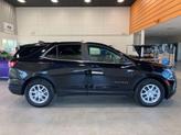 Thumbnail of 2022 Mosaic Black Metallic Chevrolet Equinox