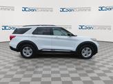 Thumbnail of 2022 Oxford White Ford Explorer