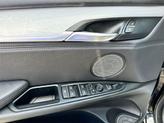 Thumbnail of 2014 Black Sapphire Metallic BMW X5