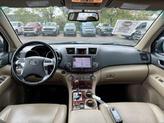 Thumbnail of 2012 Black Toyota Highlander
