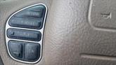 Thumbnail of 2004 Light French Silk Metallic Lincoln Town Car