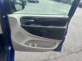 Thumbnail of 2019 Indigo Blue Clearcoat Dodge Grand Caravan
