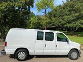 Thumbnail of 2006 Oxford White Clearcoat Ford E150