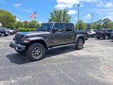 Thumbnail of 2025 Granite Crystal Clearcoat Metallic Jeep Gladiator