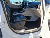 Thumbnail of 2023 Bright White Clearcoat Chrysler Pacifica