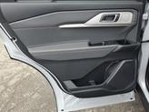 Thumbnail of 2025 Space White Metallic Ford Explorer