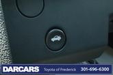 Thumbnail of 2007 Silver Pearl Saturn Sky