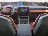 Thumbnail of 2025 White Platinum Metallic Tri-Coat Lincoln Nautilus