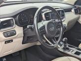 Thumbnail of 2018 Snow White Pearl Kia Sorento