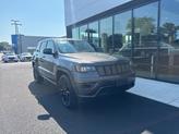Photo of 2019 Granite Crystal Clearcoat Metallic Jeep Grand Cherokee